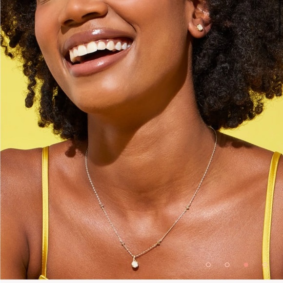 Kendra Scott Rose Gold Pendant Necklace - Picture 3 of 5